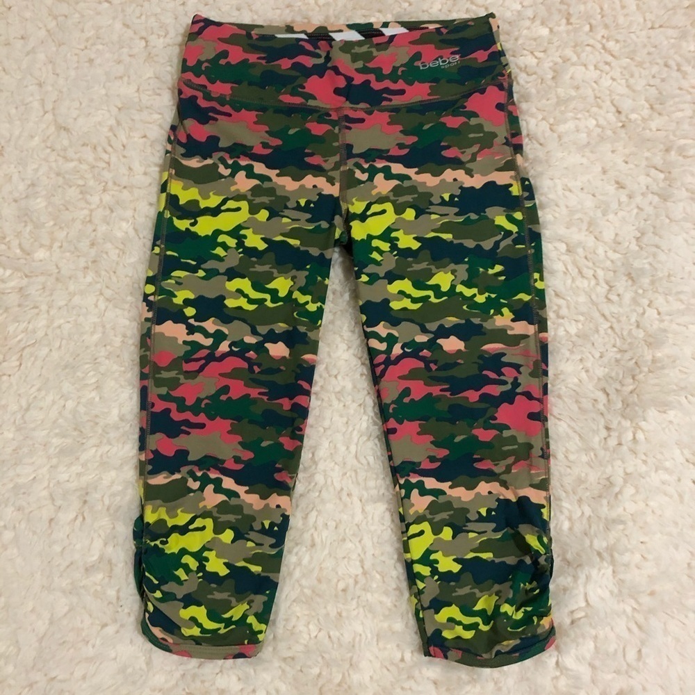 bebe sport capris size xs